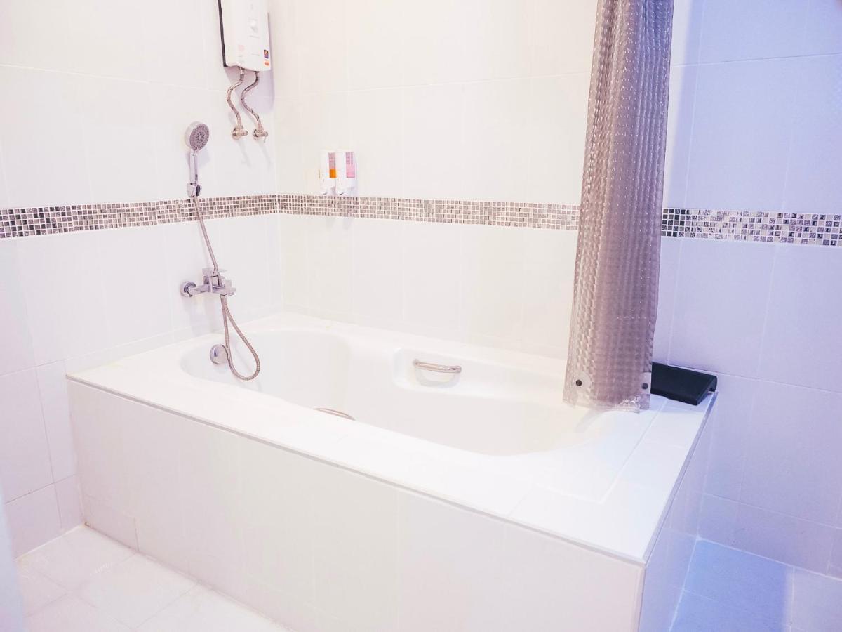 Promporn Boutique Hotel Nan Buitenkant foto